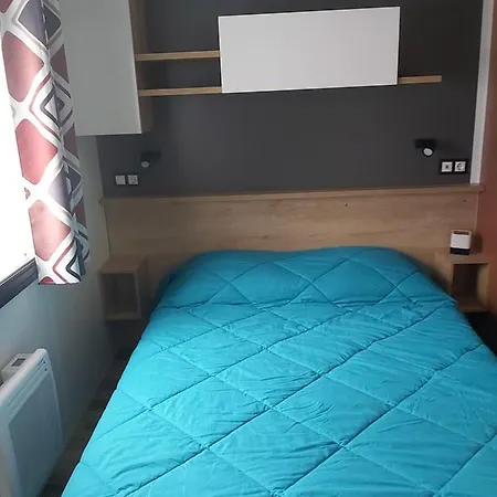 Mobilhome De Virginie, 6 Personnes A Contis Campsite Saint-Julien-en-Born